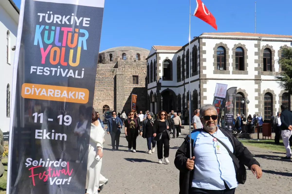 Diyarbakır Kültür Yolu Festivali İkinci Gününde Yoğun İlgiyle Devam Ediyor