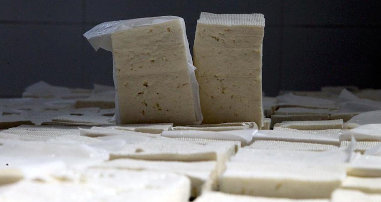 unlu peynir markasi acil olarak raflardan toplatiliyor KbcmqFgT.jpg