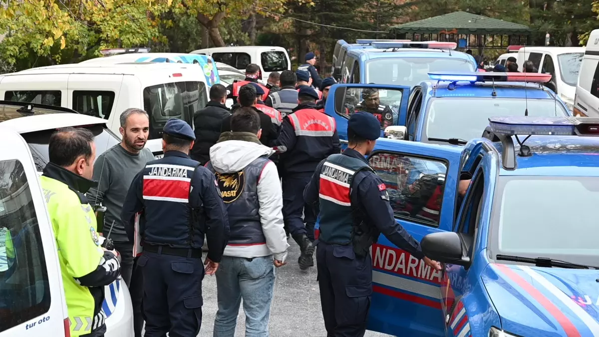 Kırıkkale’de 15 Firari Hükümlü Yakalandı