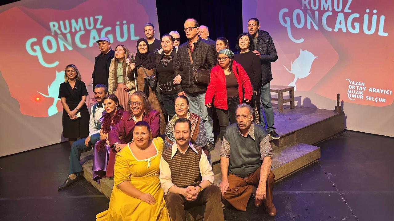 AKM’de engelleri aşan ”Erişilebilir Tiyatro” yeni sezonda da devam ediyor