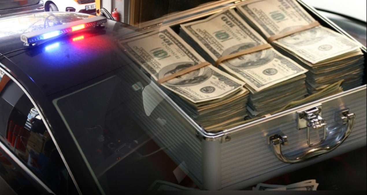 Emniyet müdürünün çakarlı aracıyla girdiği benzinlikte, binlerce dolar rüşvet alırken yakalandı