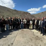 Hakkari-Van Karayolu’ndaki Ulaşım Sorunu Protesto Edildi!