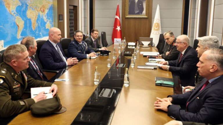 bakan-gulerden-nato-diplomasisi-turkiye-ve-abd-temsilcileriyle-bir-araya-geldi-ShTVqqgp